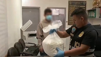 Burriers detenidos en el aeropuerto Jorge Chávez, la mayoría enfrenta situaciones económicas críticas