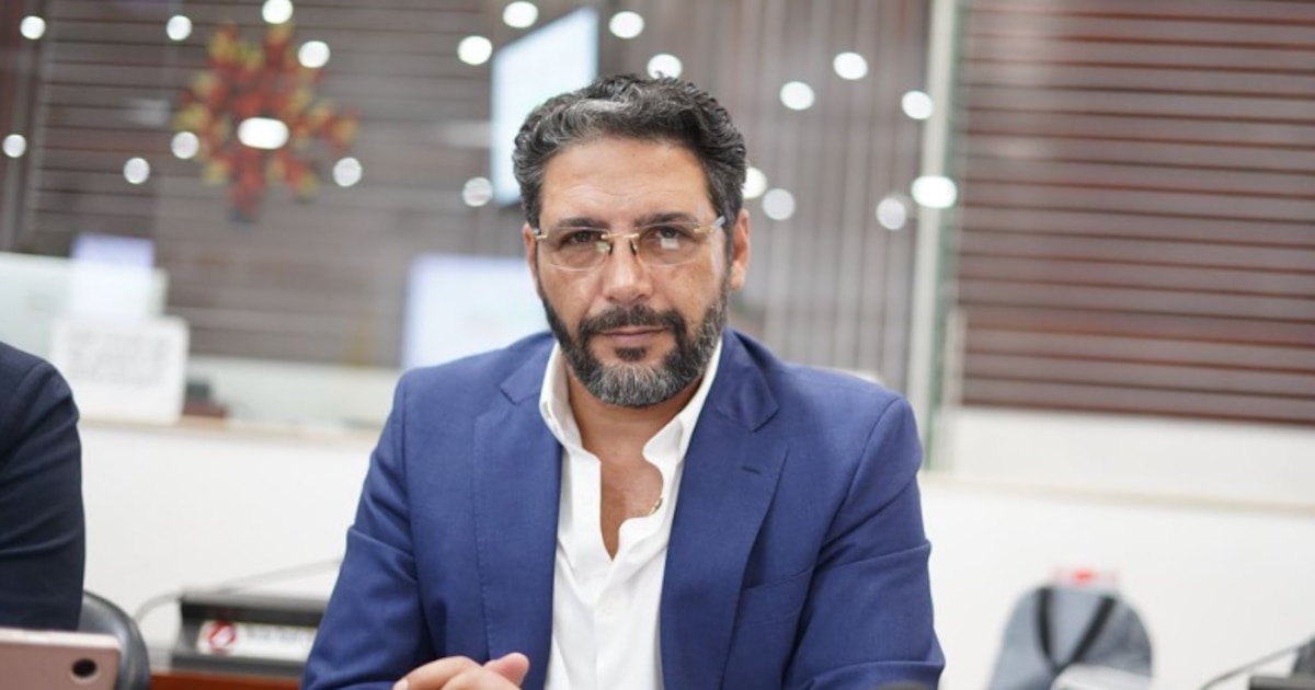 Procuratorate suspended Agmeth Escaf for expressions against Abelardo de la Espriella: