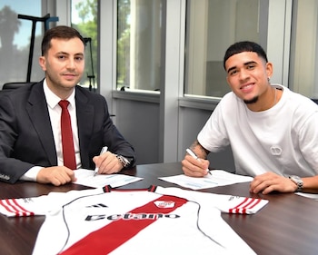 Kendry Páez jugará cedido 18