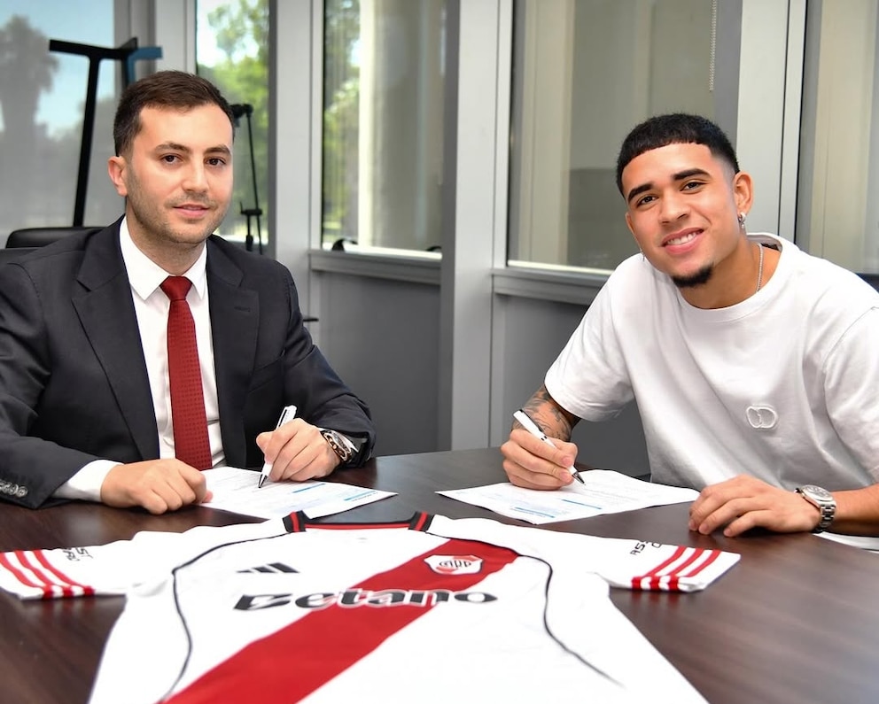 YYRPYUQN5ZAJ3BPLZVC2TINALQ