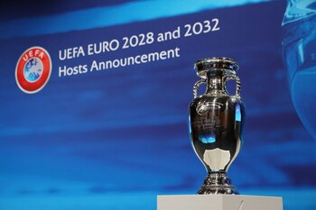 El trofeo de la Eurocopa