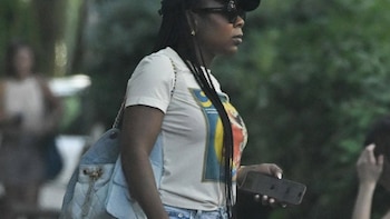 Sheila Ebana, madre de Lamine Yamal, confirma que el futbolista atraviesa un gran momento: "Está muy bien"