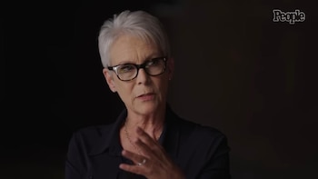 Jamie Lee Curtis vive un