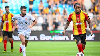 Jesús Castillo debutó con triunfo en el Espérance por la primera fecha de la liga tunecina: ¿Cuántos minutos jugó el peruano?
