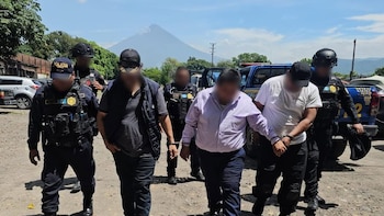 La Policía Nacional Civil de Guatemala capturó a tres sospechosos de secuestro exprés en la costa sur del país