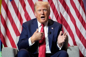 El candidato presidencial republicano, el ex presidente Donald Trump (Foto AP/Charles Rex Arbogast)