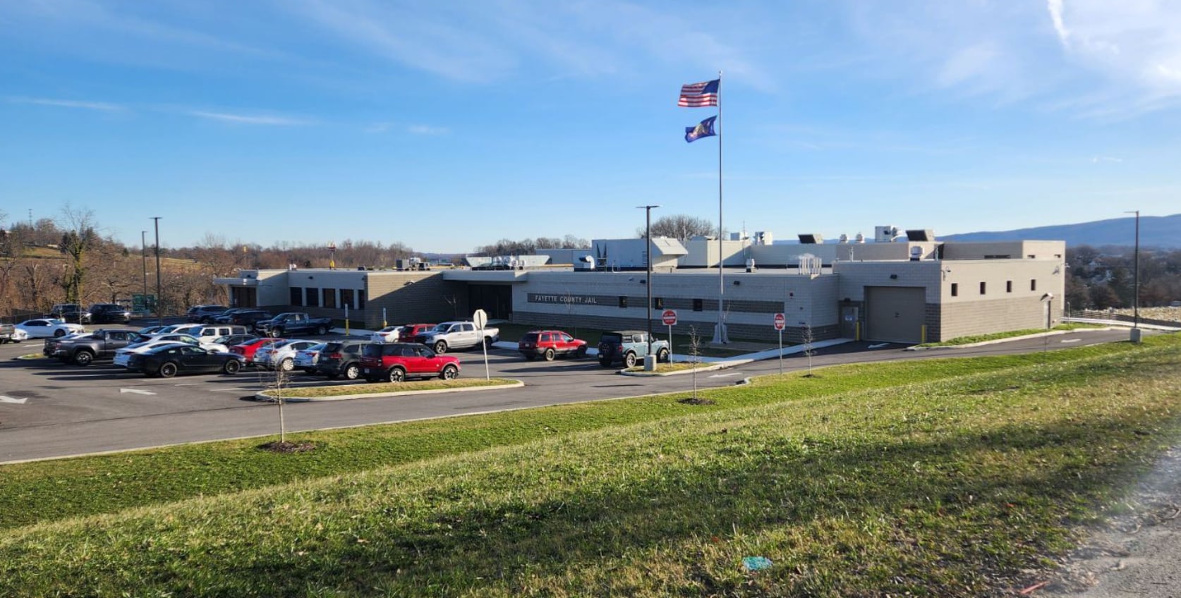 El jugador permanece bajo custodia de las autoridades locales a la espera de su traslado a West Virginia (Fayette County Jail)
