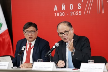 El contralor César Aguilar Surichaqui