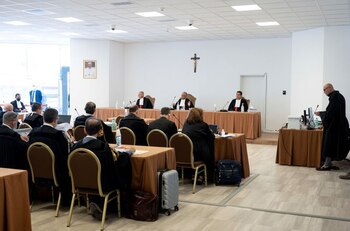 FILE PHOTO: Trial begins at