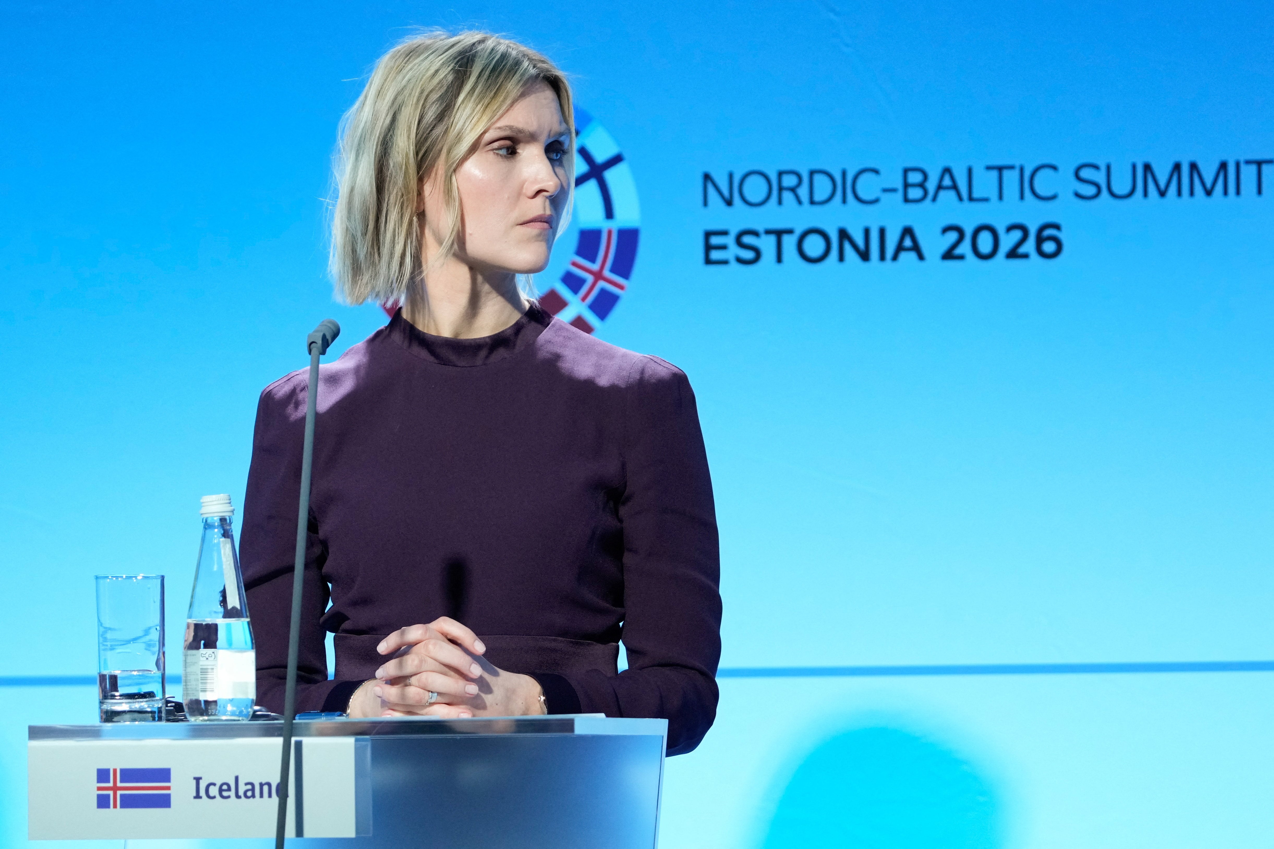 La primera ministra de Islandia, Kristrun Frostadottir, en la cumbre de líderes nórdico-bálticos en Tallin (REUTERS/Ints Kalnins)