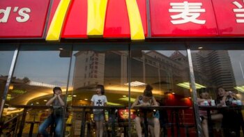 McDonald`s Reports Slow August Sales