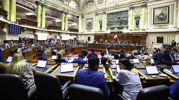 Diputados ratifican presencialidad obligatoria en pleno y comisiones: solo cuatro excepciones permitirán conexión remota