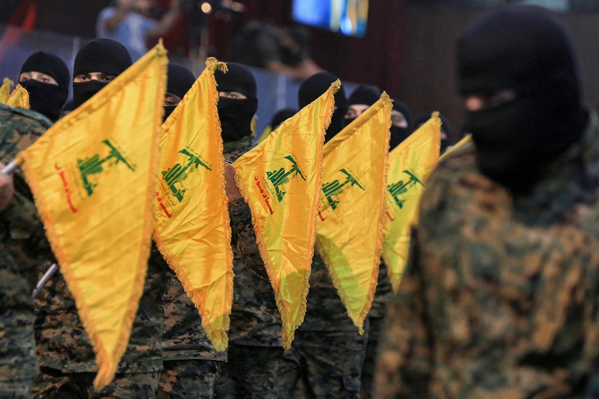 El documento señala al ELN como brazo armado de Nicolás Maduro, con apoyo de Hezbolá y carteles brasileños, pero su origen no ha sido confirmado - crédito Europa Press