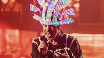 Jamiroquai conquista la CDMX con un poderoso mensaje de paz mundial desde el funk y la conciencia