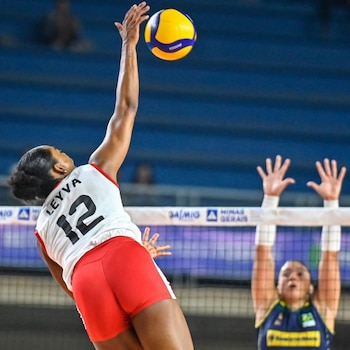 Ángela Leyva jugó todos los