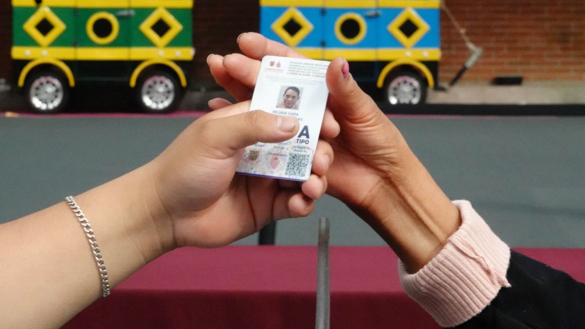 La prueba teórica para la licencia permanente se realiza en línea a través de la plataforma oficial de SEMOVI.Crédito: Cuartoscuro/Magdalena Montiel Velázquez