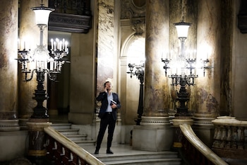 El cierre del Palais Garnier, previsto entre 2027 y 2029, se extenderá hasta 2032 por la renovación y descontaminación de la estructura