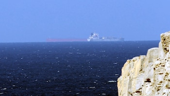 El régimen de Irán afirmó haber cerrado nuevamente el estrecho de Ormuz