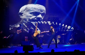 En "Piazzolla inmortal", Raúl Lavié