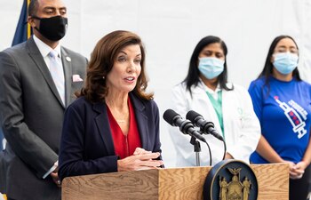 La gobernadora de Nueva York,