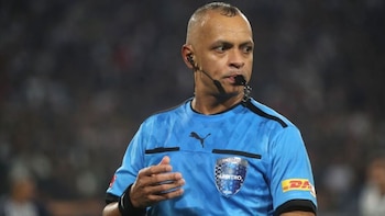 Wilton Sampaio será el árbitro del partido de ida entre Cienciano y Montevideo City por cuartos de final de Copa Sudamericana 2026