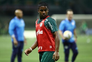 Endrick debutó frente al Coritiba