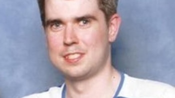 James MacDougall, de 37 años,