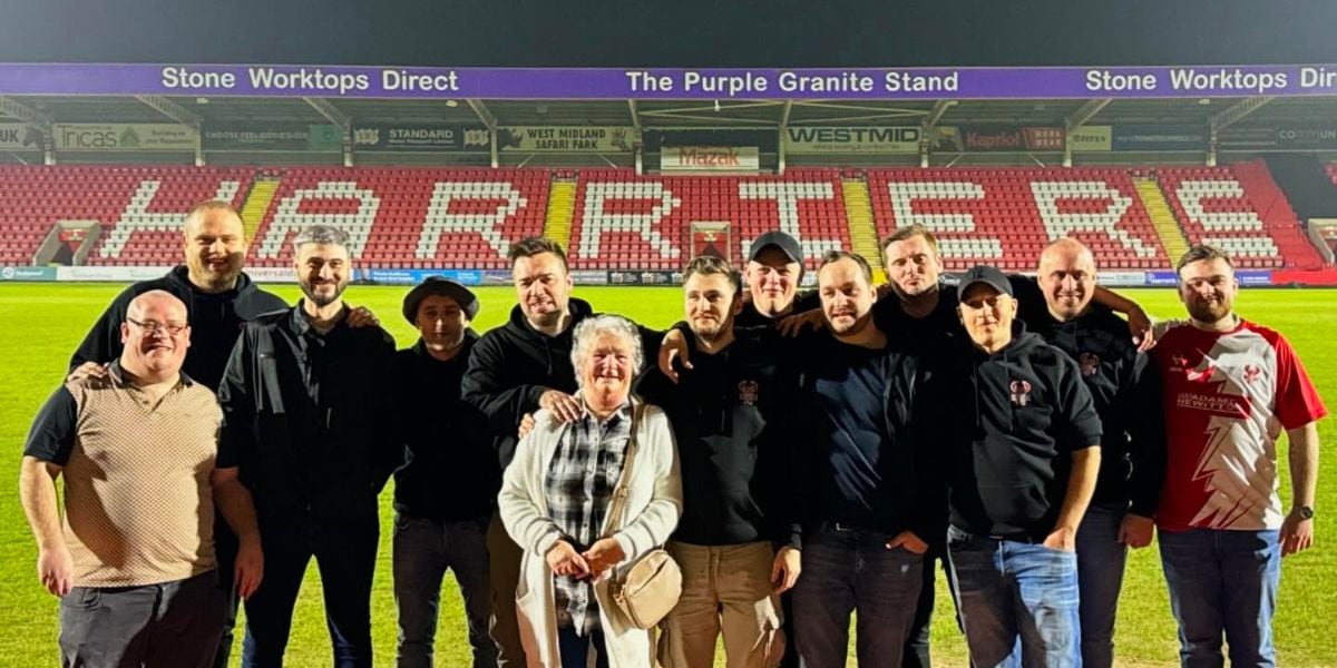 Los Harriers of Norway se convirtieron en la única peña oficial del Kidderminster Harriers, un equipo del ascenso inglés (Instagram/@harriersofnorway)