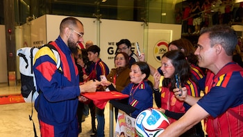 Selección de España reacciona al recibimiento de aficionados mexicanos en Puebla: “Es irreal”