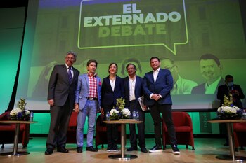 Colombian presidential candidates Enrique Gomez