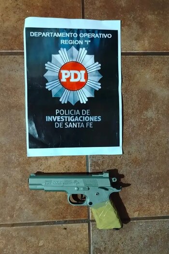 El arma secuestrada durante el