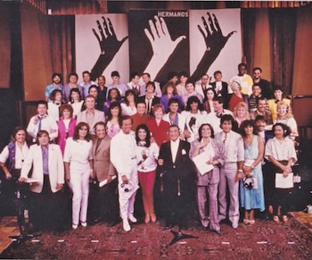 El elenco a pleno que