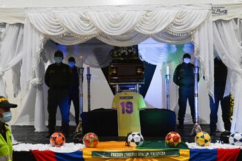 The coffin of former Colombian