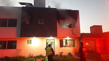 Hombre incendió casa con sus