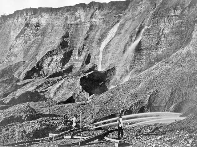 El hallazgo de oro en California desató una fiebre que trajo riquezas para pocos y tragedias para muchos (Denver Public Library public domain)