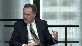 Sir Niall Ferguson, prestigioso historiador: