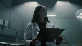 The Mortuary Assistant (Captura de