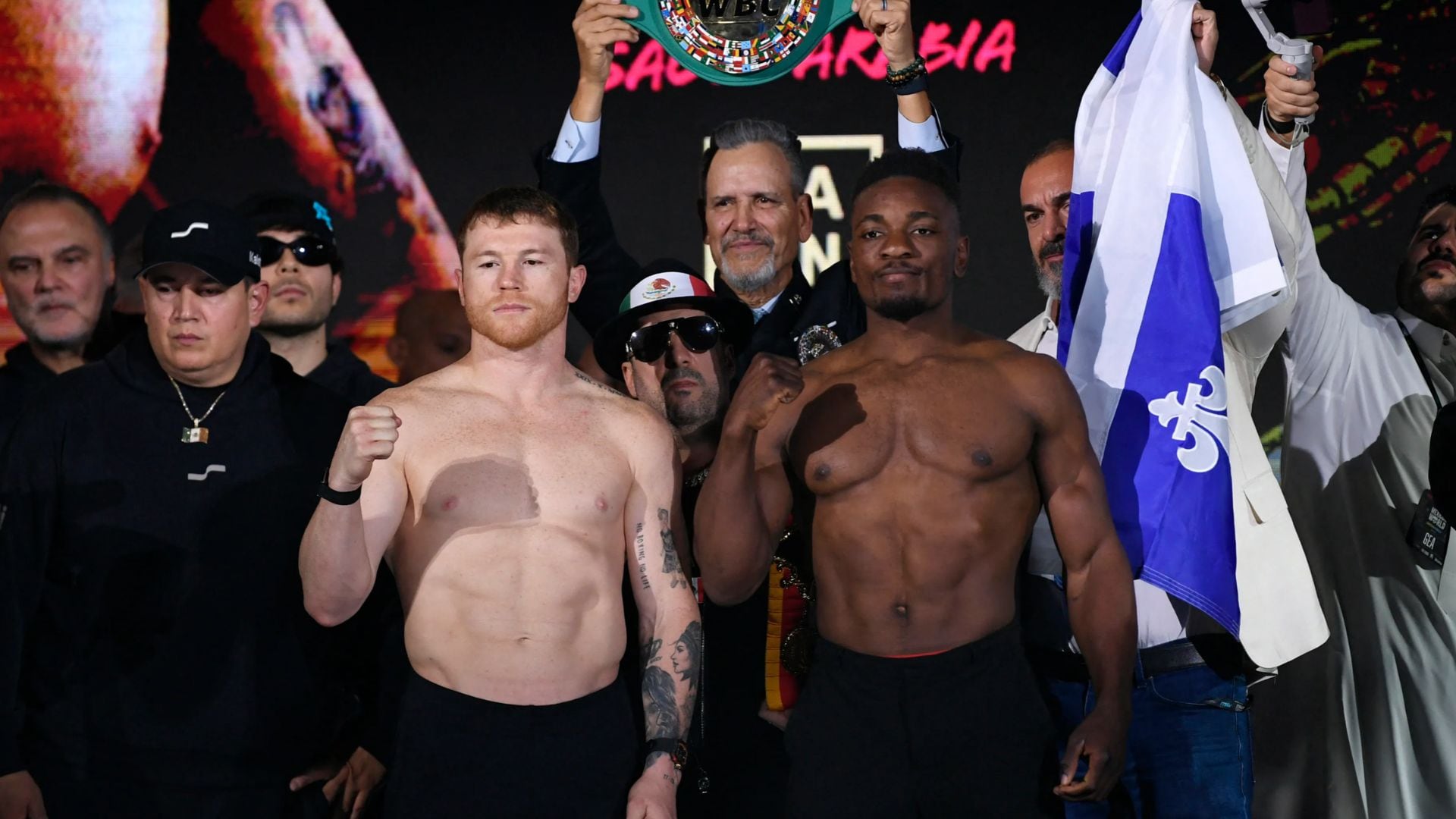 Canelo Álvarez vs Christian Mbilli EN VIVO: sigue minuto a minuto la pela por el título mundial