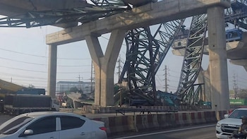 El derrumbe de una grúa