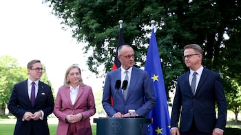 El canciller Friedrich Merz decidió cambiar el gabinete alemán para frenar el avance de la ultraderecha antes de elecciones clave