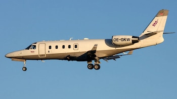 Seis personas desaparecidas tras perderse el contacto con un avión que volaba de Bermudas a Boston