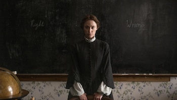 La adaptación de ‘Victorian Psycho’, de Virginia Feito, inunda de terror gótico y gore el Festival de Cannes: “es demente, divertida y escandalosa”