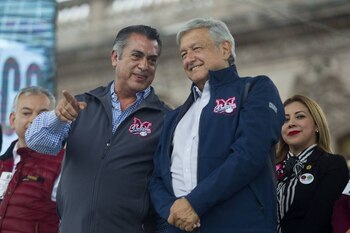 El Bronco no descarta ir