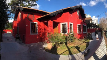 La increíble pista de Red