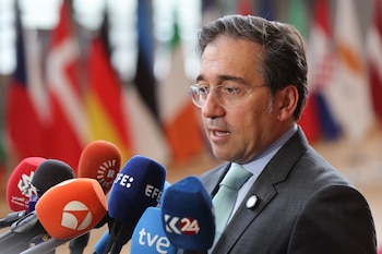 Imagen de archivo del ministro español de Asuntos Exteriores, José Manuel Albares. (EFE/EPA/OLIVIER HOSLET)