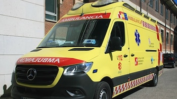 Cuatro heridos en la salida de vía de un coche en la P-913 en Castil de Vela (Palencia)