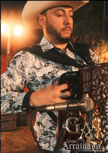 Julio César "N", acordeonista de