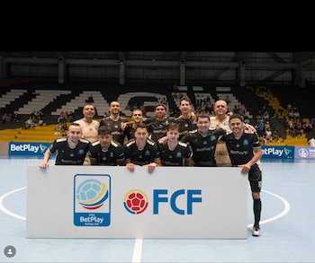 Blessd y su equipo tiene posibilidad de clasificar a los cuartos de final del campeonato - crédito El Carmen Bendito FT