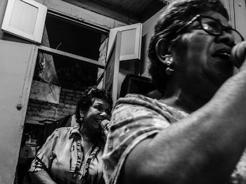 Las hermanas López cantando. Foto: