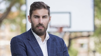 Dimite en bloque cinco miembros